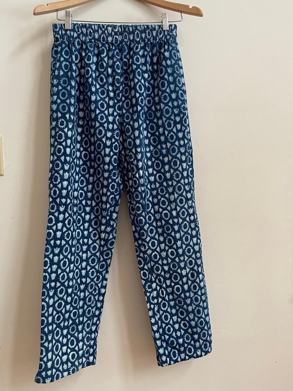 po-em pant size small in heron